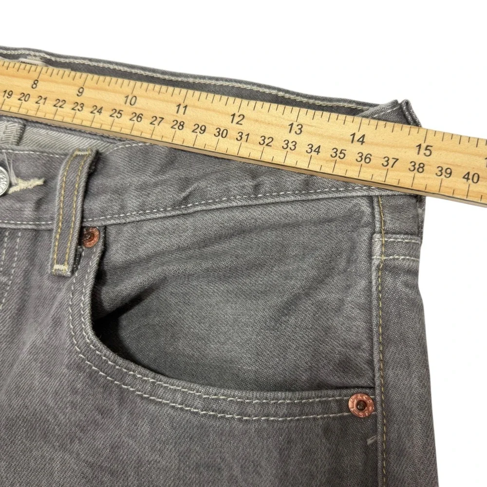 Levi's Men's 501 Straight Leg Button Fly 100% Cotton‎ Gray Jeans 32x32 Act 30x29
